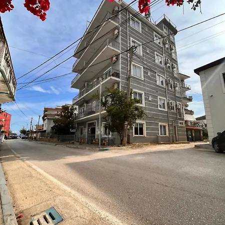 Himara City Hotel Hotel 3*